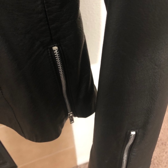 Wilson’s Leather Maxima Leather Jacket - Picture 4 of 7